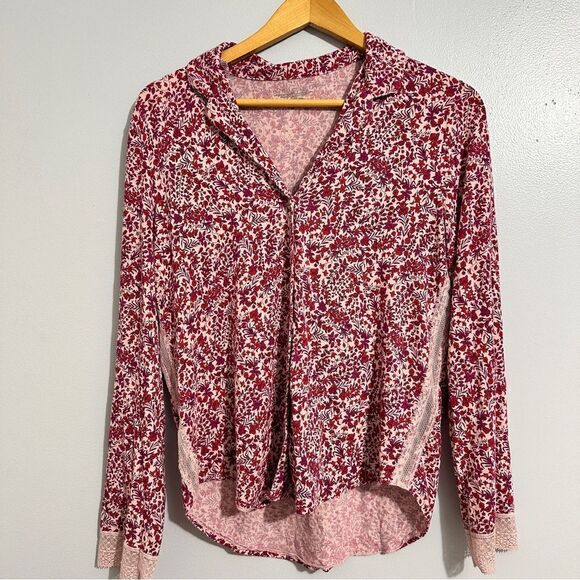Victoria’s Secret petite pink floral, long sleeve lounge top size SP - Picture 1 of 5